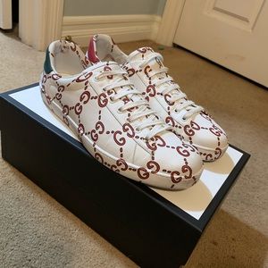 Men’s Gucci Ace Ghost GG logo print Sneakers